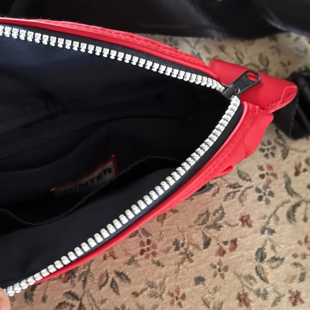 Hunter Red Belt Bag Fanny pack rubber - Picture 2 of 3